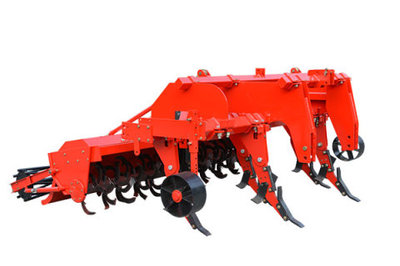 沃得1SZL系列深松整地聯(lián)合作業(yè)機